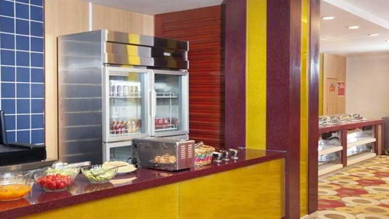 Holiday Inn Express Tianjin Dongli, An Ihg Hotel מראה חיצוני תמונה