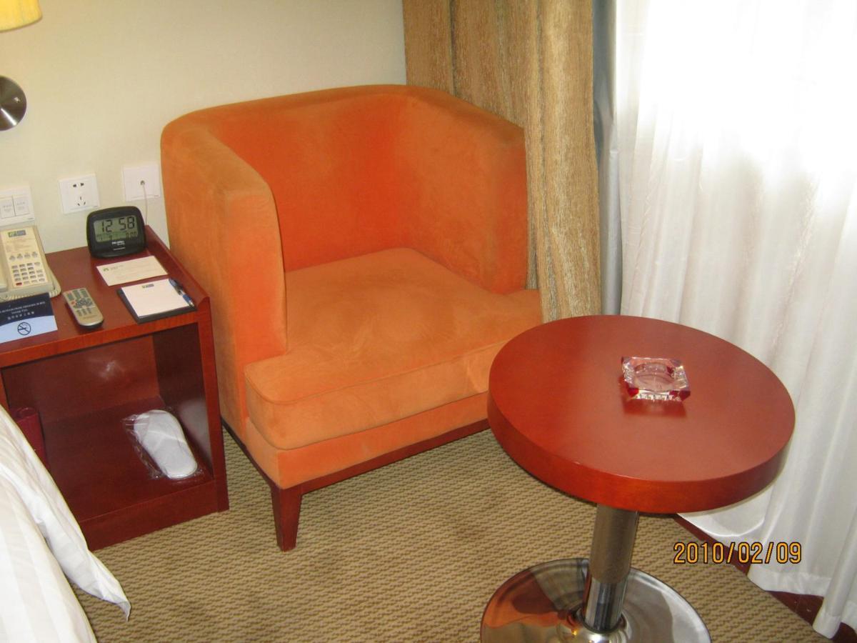 Holiday Inn Express Tianjin Dongli, An Ihg Hotel מראה חיצוני תמונה